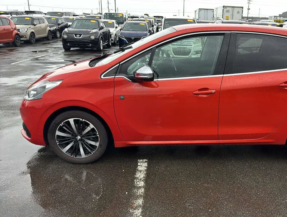 PEUGEOT 208 TECH EDITION - PRG Motors Ltd