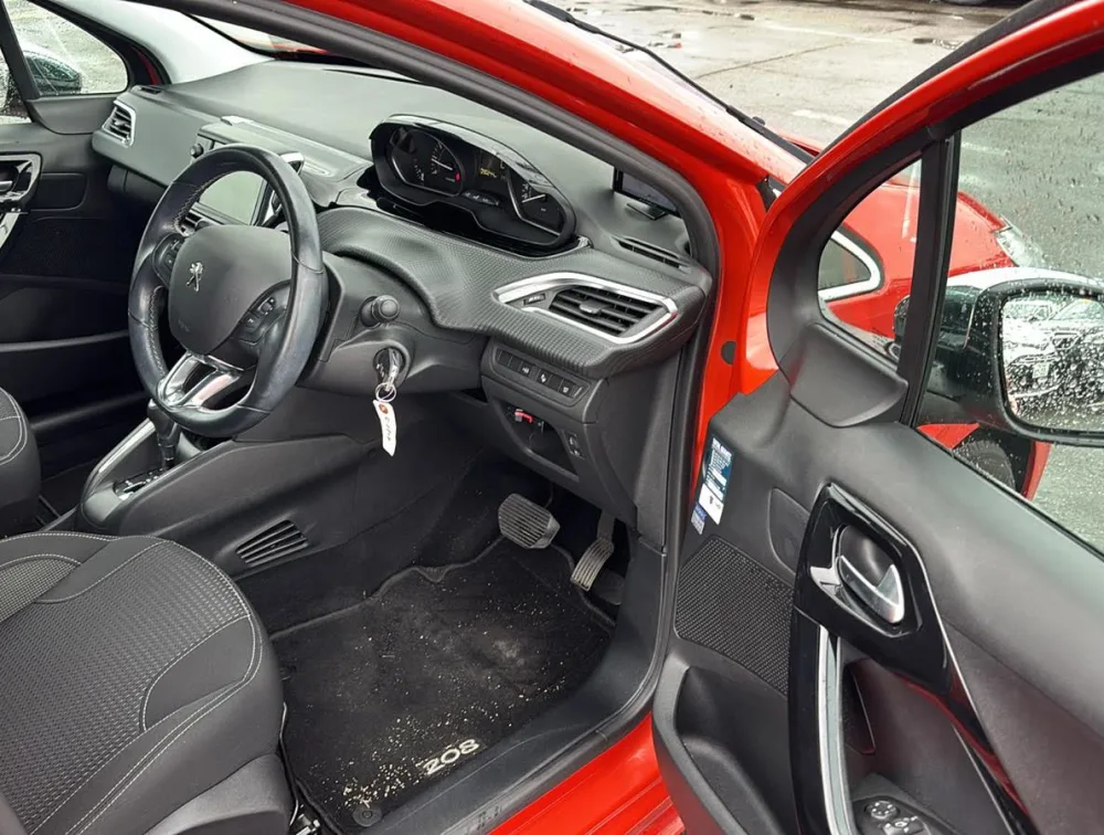 PEUGEOT 208 TECH EDITION - PRG Motors Ltd