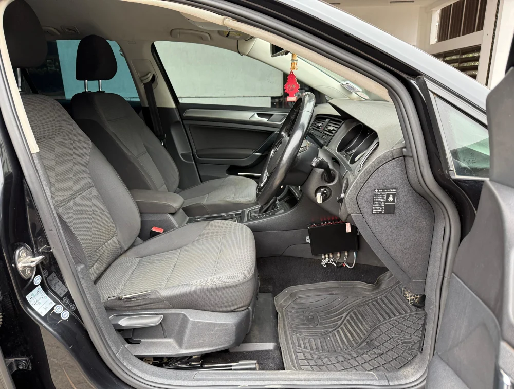 VOLKSWAGEN GOLF VARIANT - PRG Motors Ltd