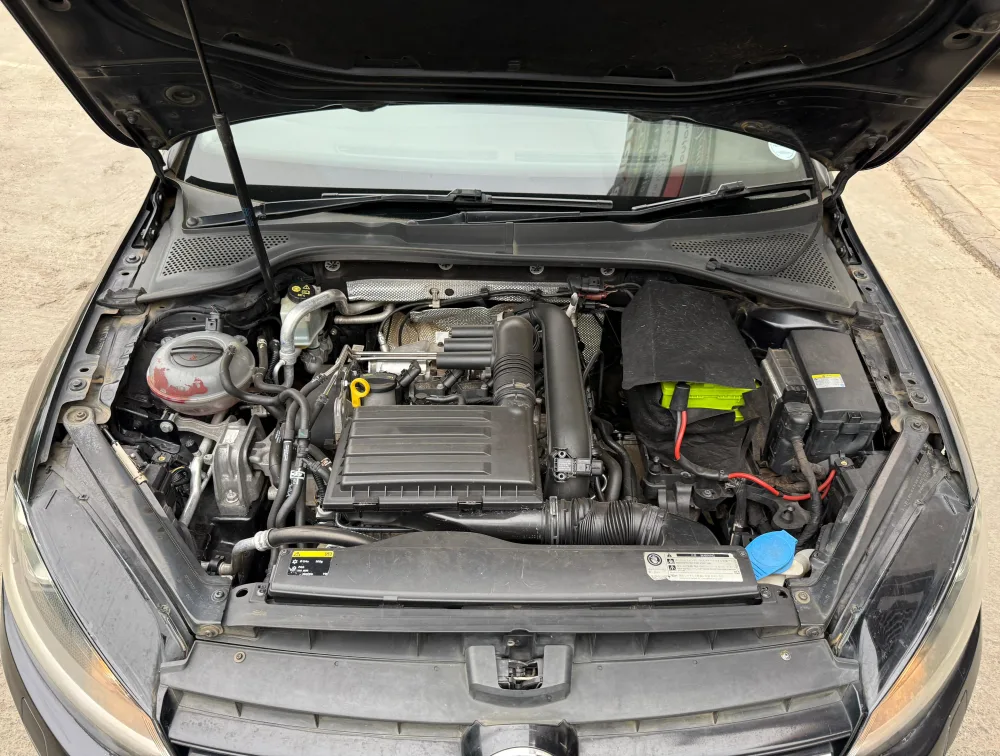 VOLKSWAGEN GOLF VARIANT - PRG Motors Ltd