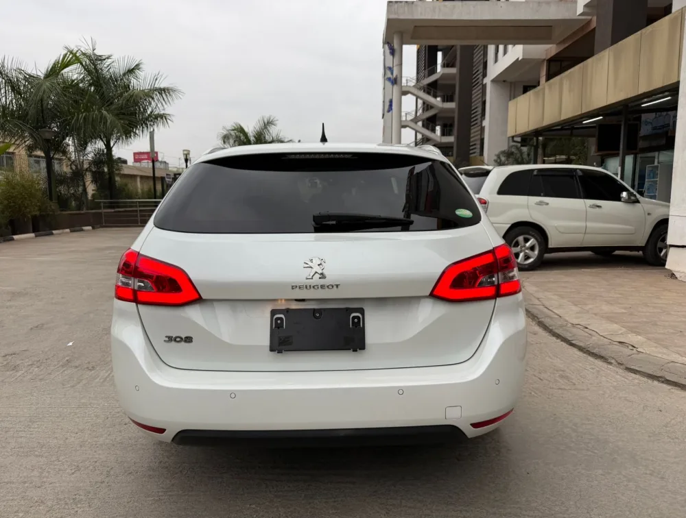PEUGEOT 308 ALLURE MOONROOF - PRG Motors Ltd