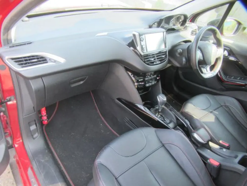 PEUGEOT 2008 GTLINE MOONROOF - PRG Motors Ltd