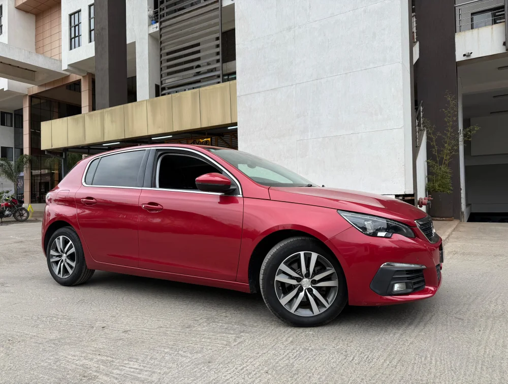 PEUGEOT 308 ALLURE 2019 MODEL