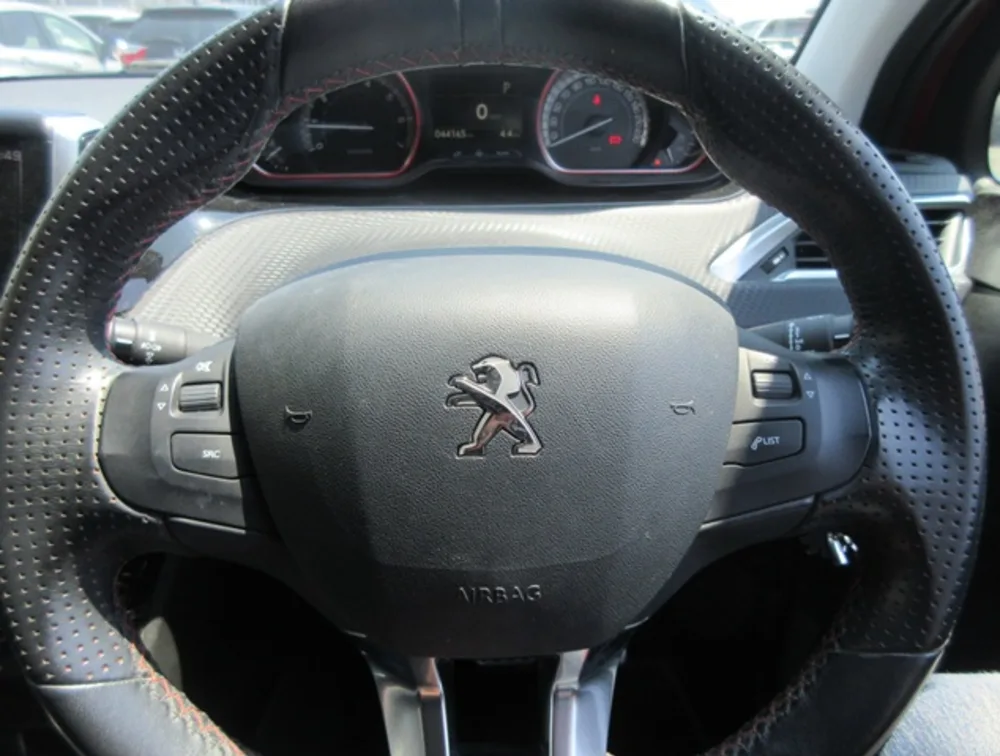 PEUGEOT 2008 GTLINE - PRG Motors Ltd