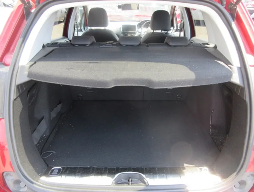 PEUGEOT 2008 GTLINE - PRG Motors Ltd