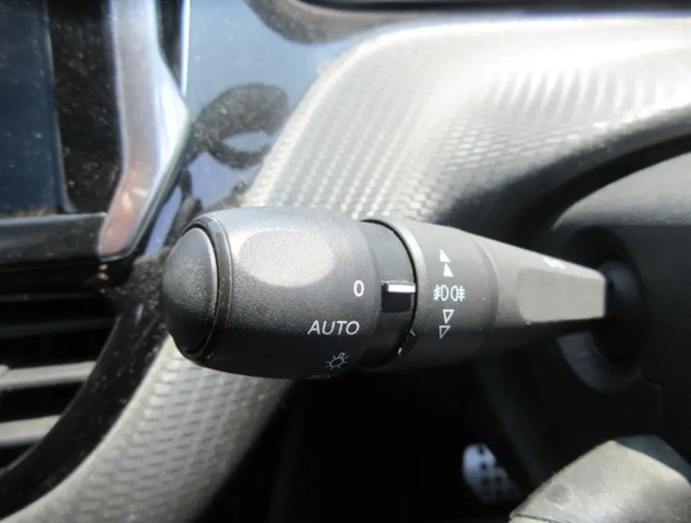PEUGEOT 2008 GTLINE - PRG Motors Ltd