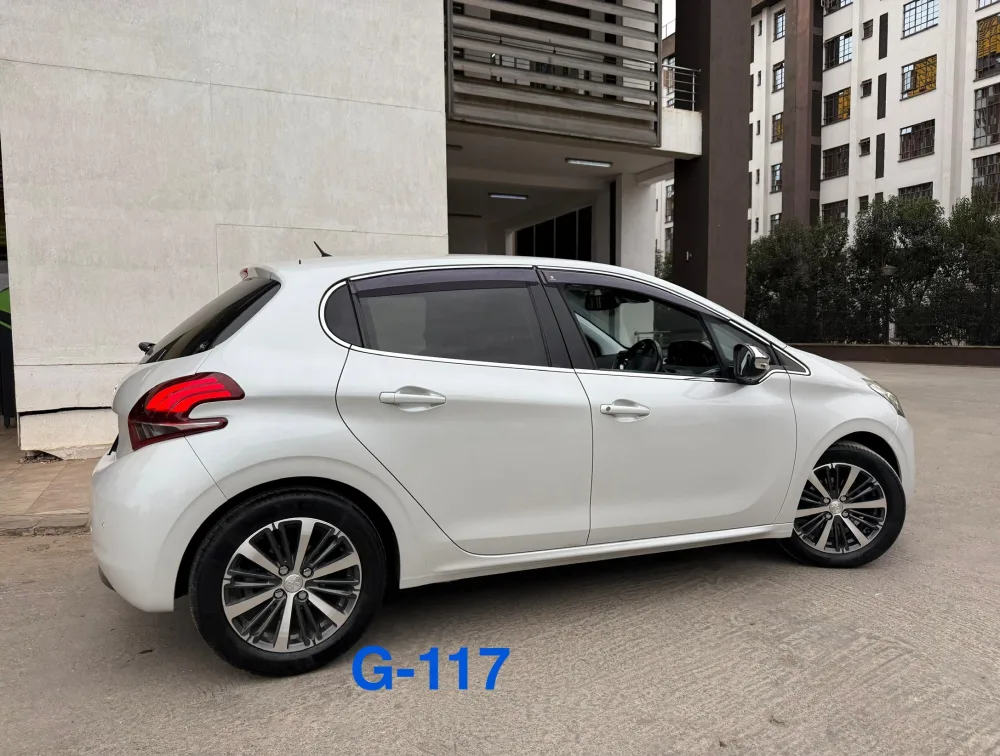 PEUGEOT 208 ALLURE FULL LEATHER SEATS - PRG Motors Ltd