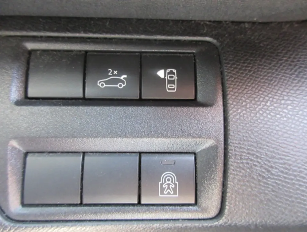 PEUGEOT 3008 GTLINE SUNROOF - PRG Motors Ltd