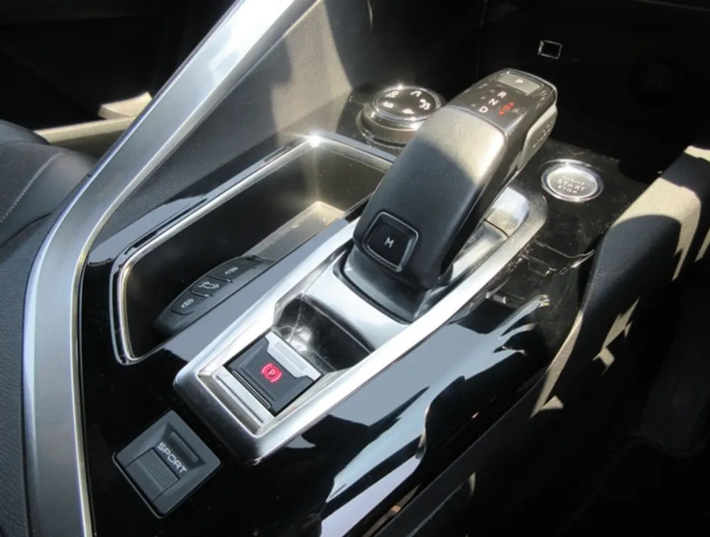PEUGEOT 3008 GTLINE SUNROOF - PRG Motors Ltd
