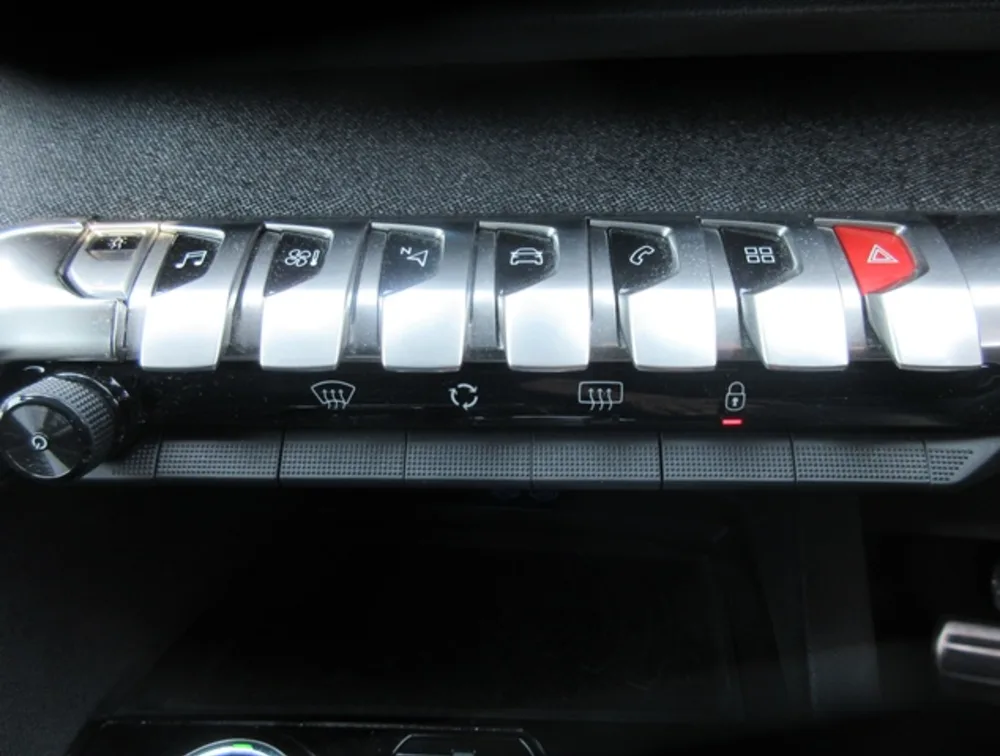 PEUGEOT 3008 GTLINE SUNROOF - PRG Motors Ltd