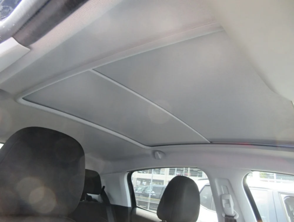 PEUGEOT 208 TECH EDITION MOONROOF - PRG Motors Ltd