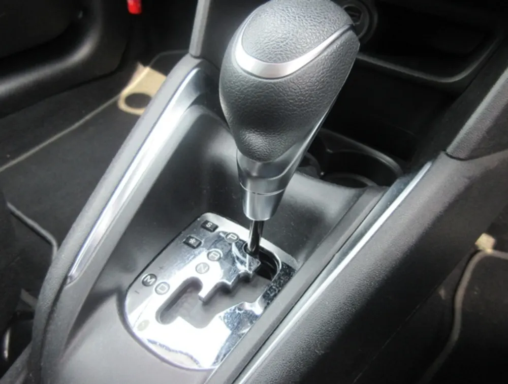 PEUGEOT 208 TECH EDITION MOONROOF - PRG Motors Ltd