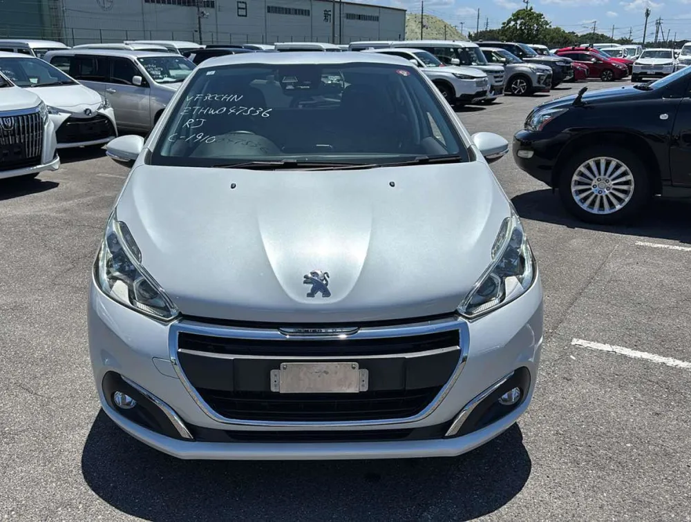 PEUGEOT 208 STYLE - PRG Motors Ltd