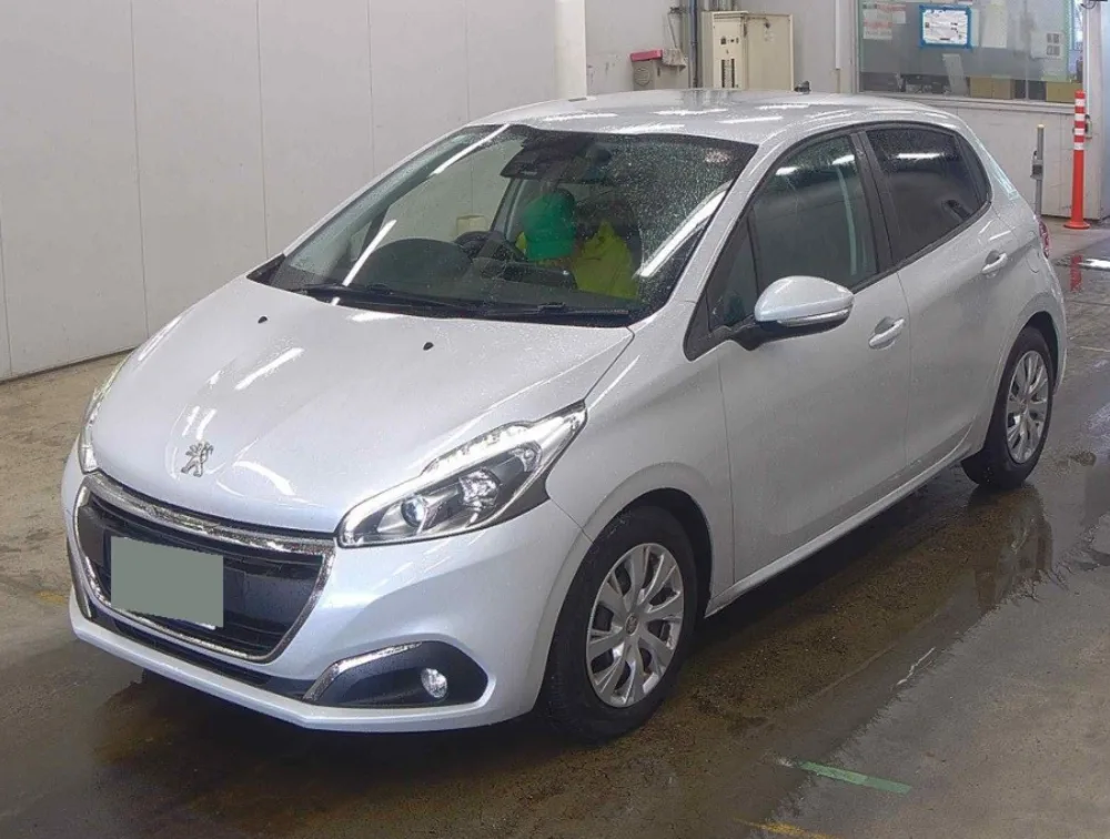 PEUGEOT 208 STYLE 