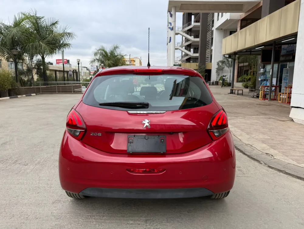PEUGEOT 208 SIGNATURE - PRG Motors Ltd