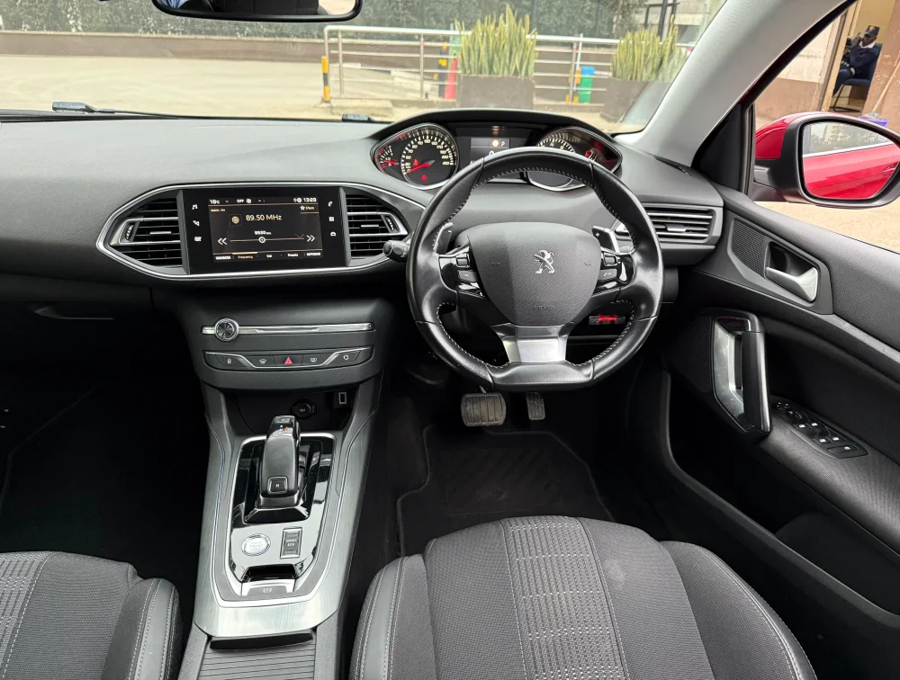PEUGEOT 308 ALLURE HATCHBACK - PRG Motors Ltd