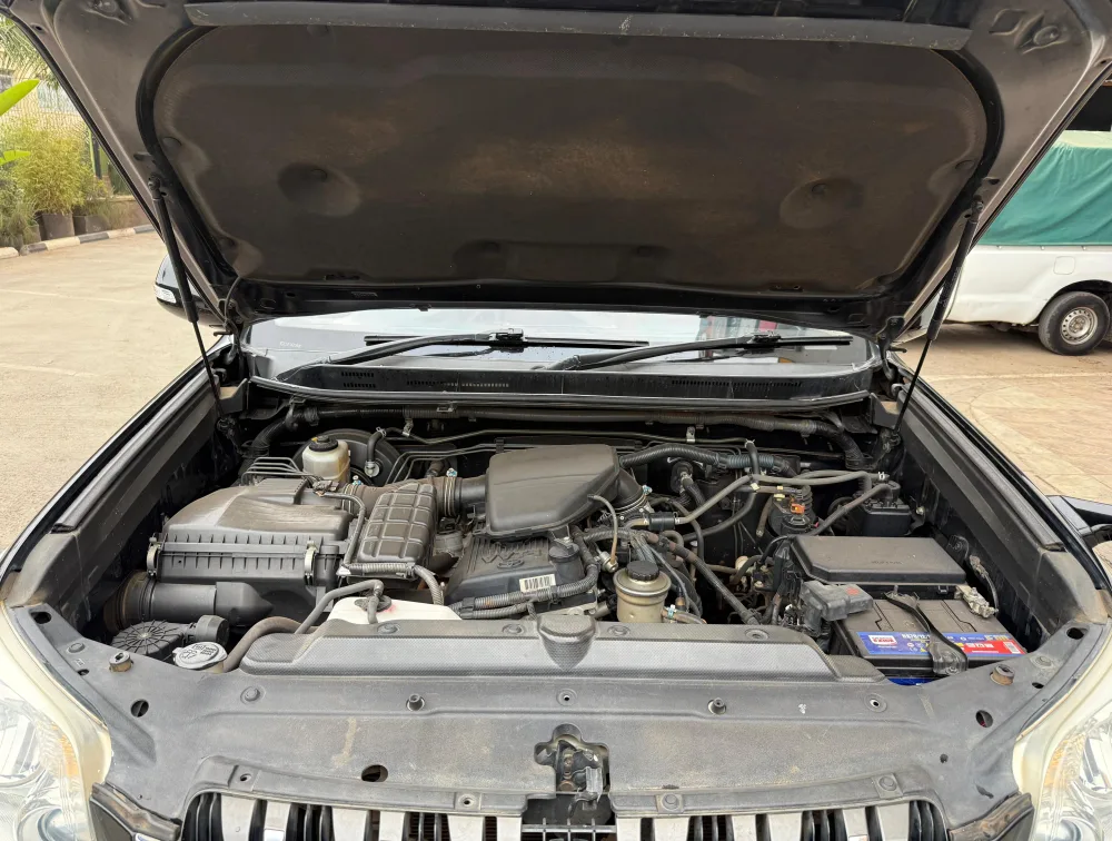 TOYOTA LANDCRUISER PRADO - PRG Motors Ltd