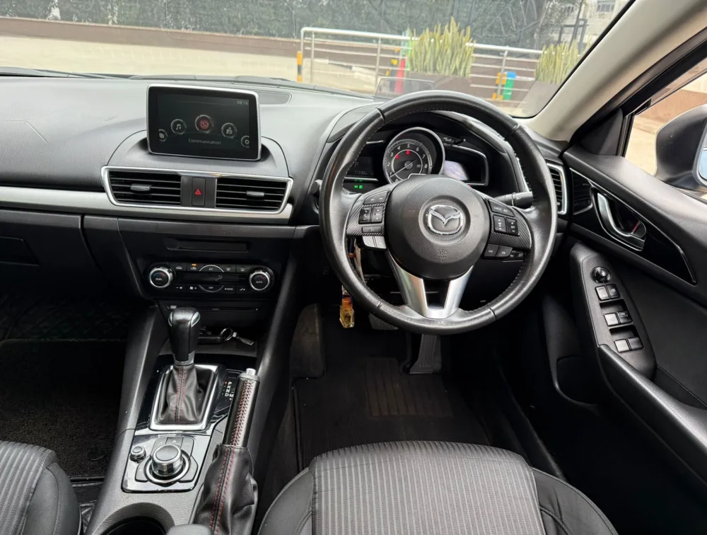 MAZDA AXELA SALOON - PRG Motors Ltd