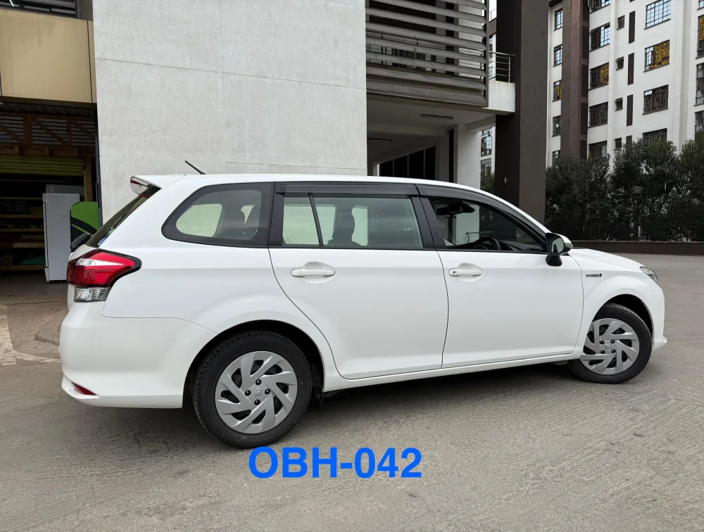 TOYOTA FIELDER HYBRID - PRG Motors Ltd