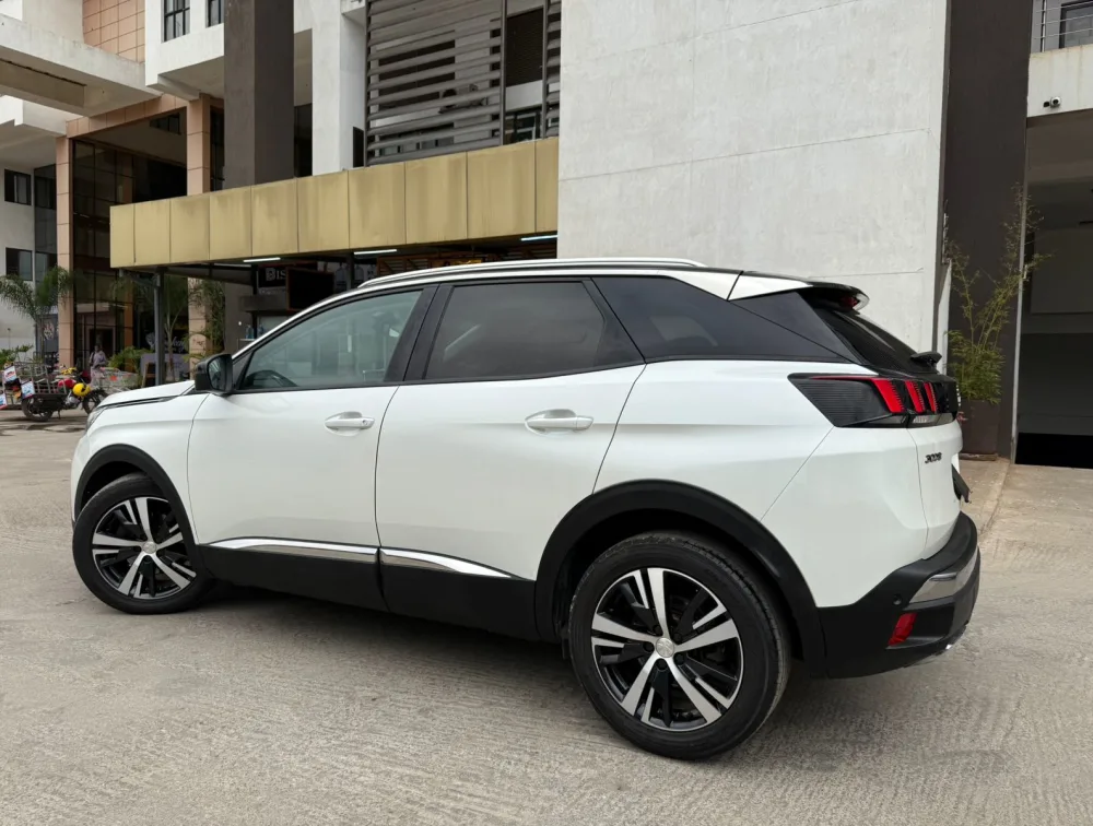 PEUGEOT 3008 ALLURE - PRG Motors Ltd