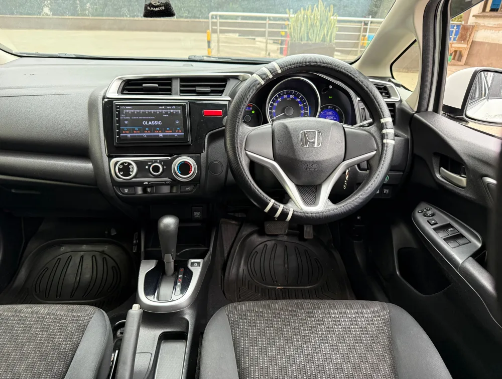 HONDA FIT NON HYBRID - PRG Motors Ltd