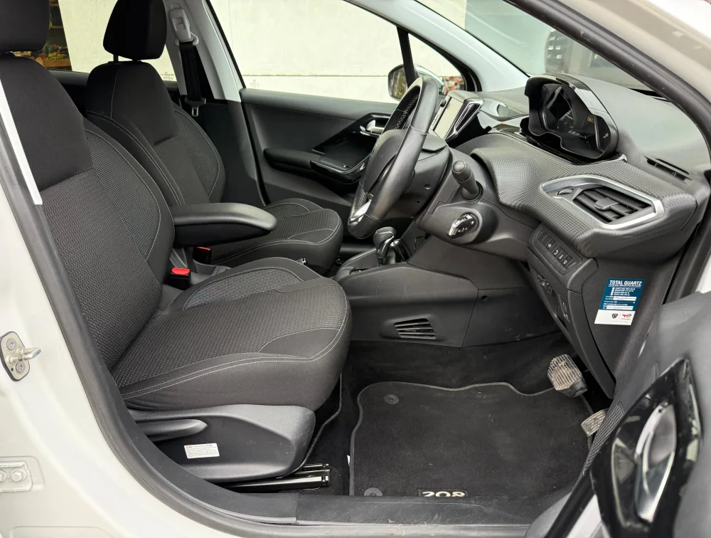 PEUGEOT 208 ALLURE - PRG Motors Ltd