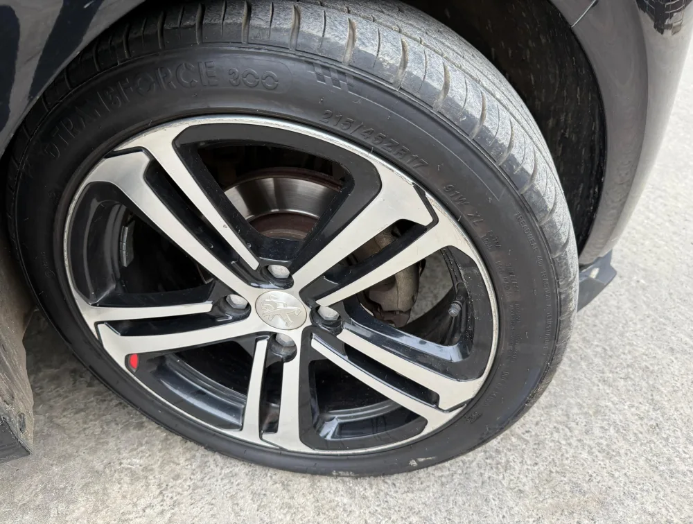 PEUGEOT 208 GTLINE - PRG Motors Ltd