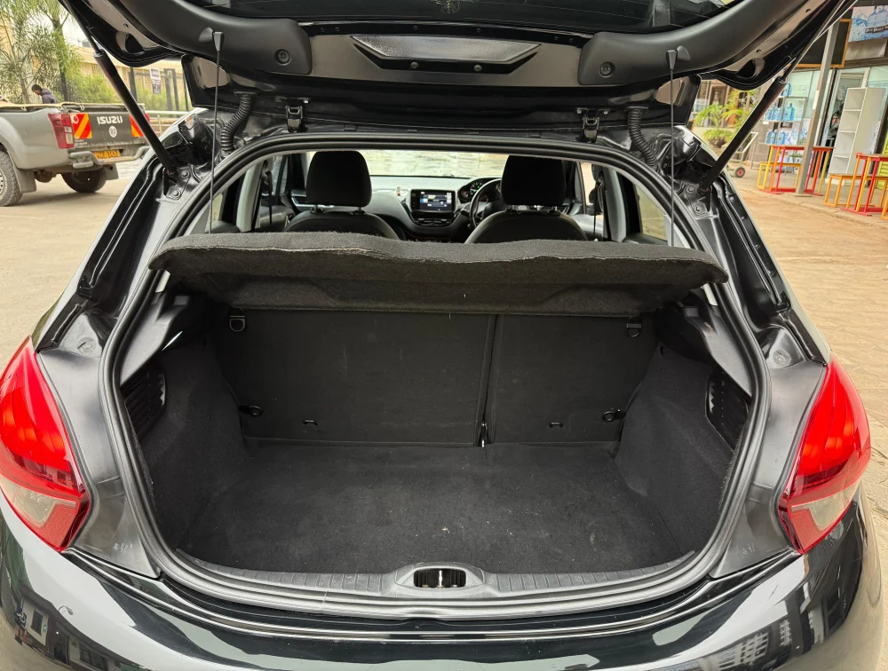 PEUGEOT 208 GTLINE - PRG Motors Ltd