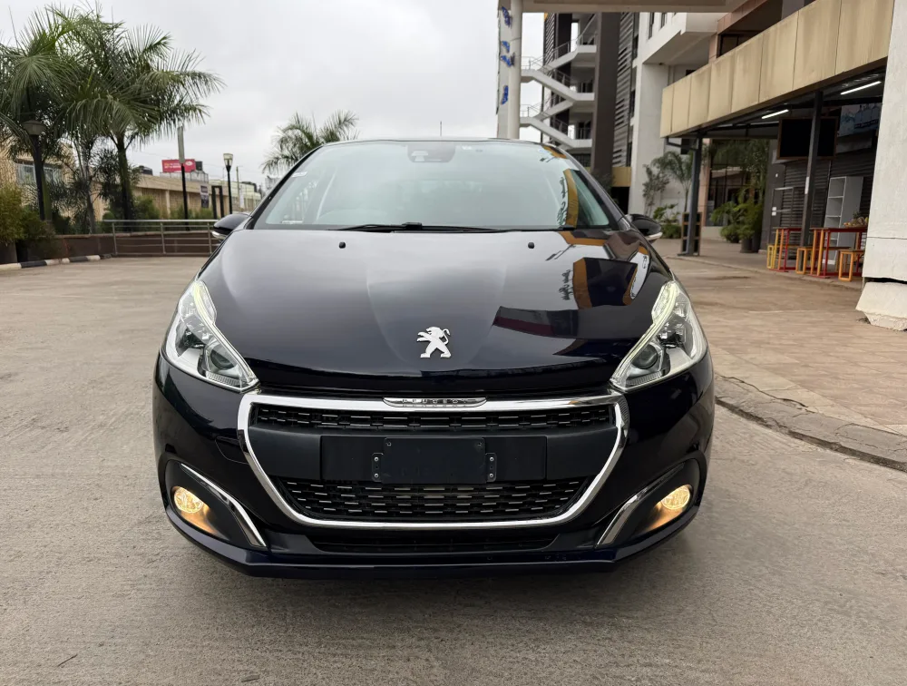 PEUGEOT 208 SIGNITURE - PRG Motors Ltd