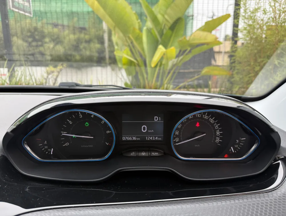 PEUGEOT 2008 ALLURE - PRG Motors Ltd