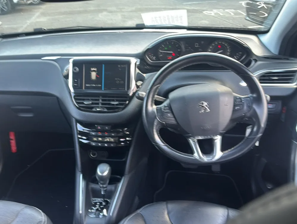 PEUGEOT 208 TECH EDITION LEATHER SEATS - PRG Motors Ltd