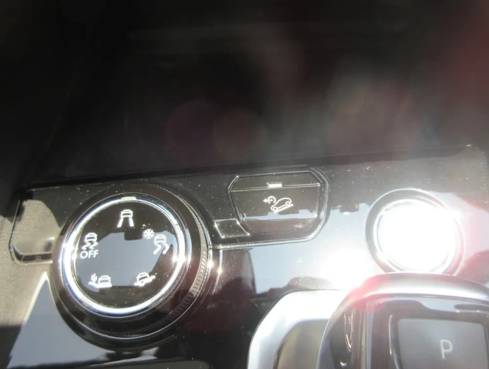 PEUGEOT 3008 CROSSCITY SUNROOF - PRG Motors Ltd