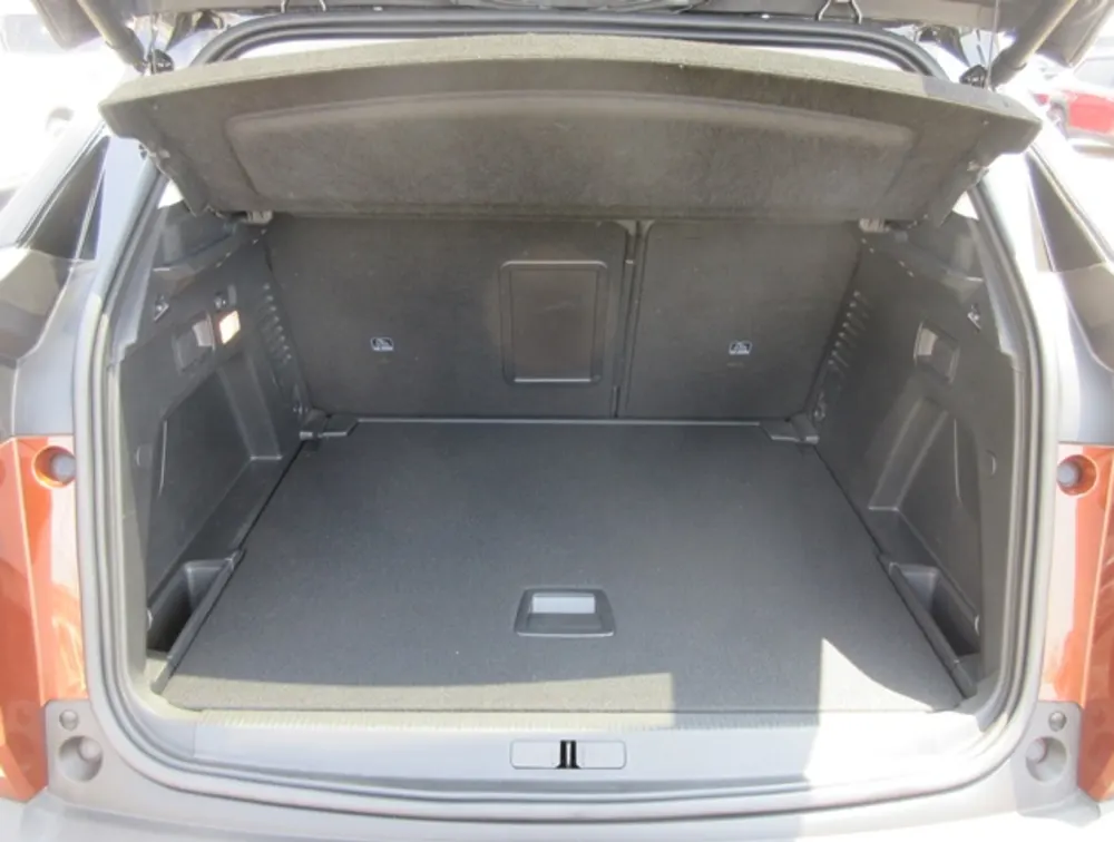 PEUGEOT 3008 CROSSCITY SUNROOF - PRG Motors Ltd