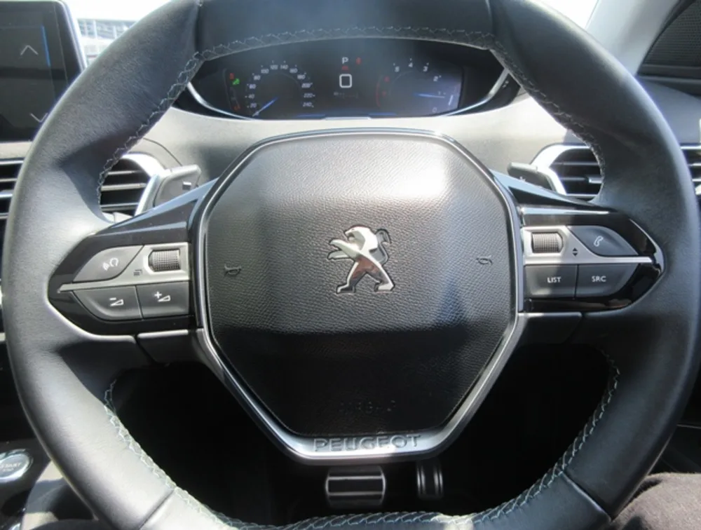 PEUGEOT 3008 CROSSCITY SUNROOF - PRG Motors Ltd