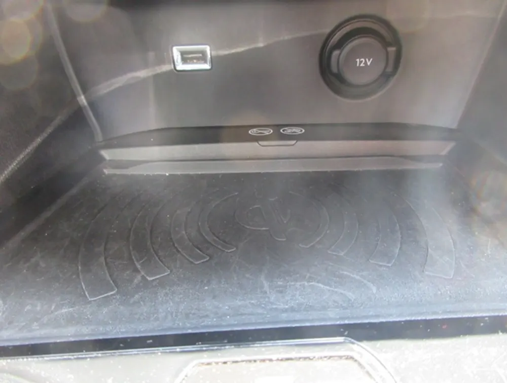 PEUGEOT 3008 CROSSCITY SUNROOF - PRG Motors Ltd