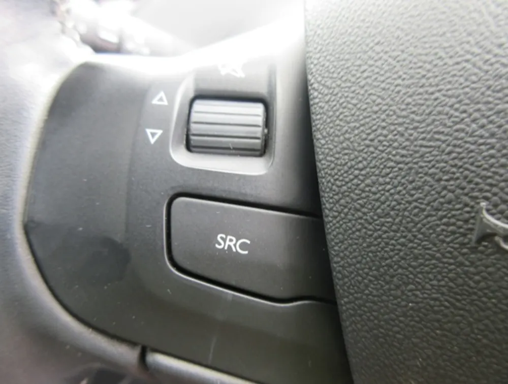 PEUGEOT 208 TECH EDITION - PRG Motors Ltd