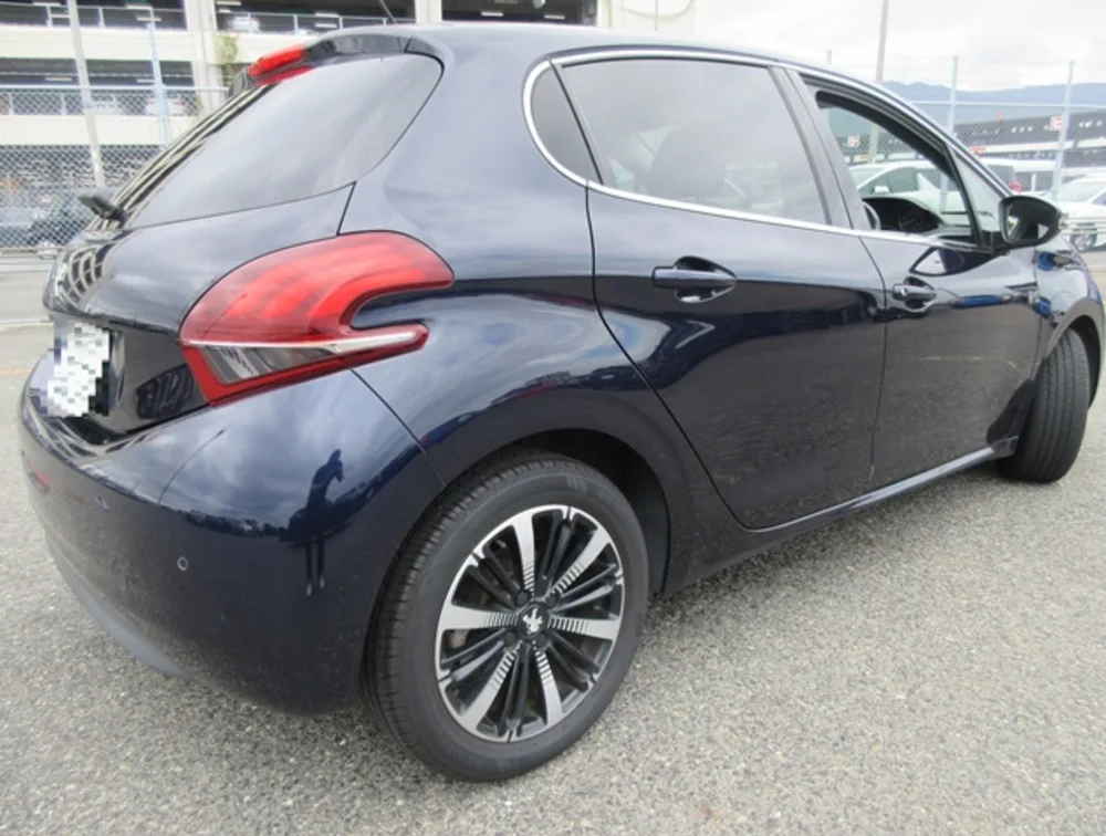 PEUGEOT 208 TECH EDITION - PRG Motors Ltd
