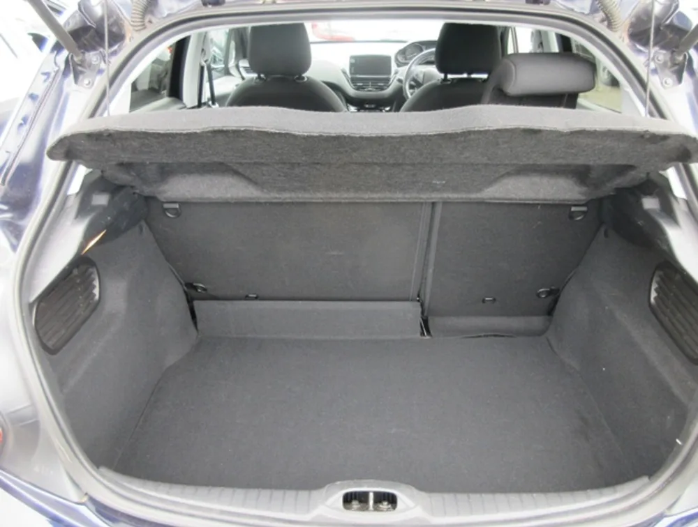 PEUGEOT 208 TECH EDITION - PRG Motors Ltd
