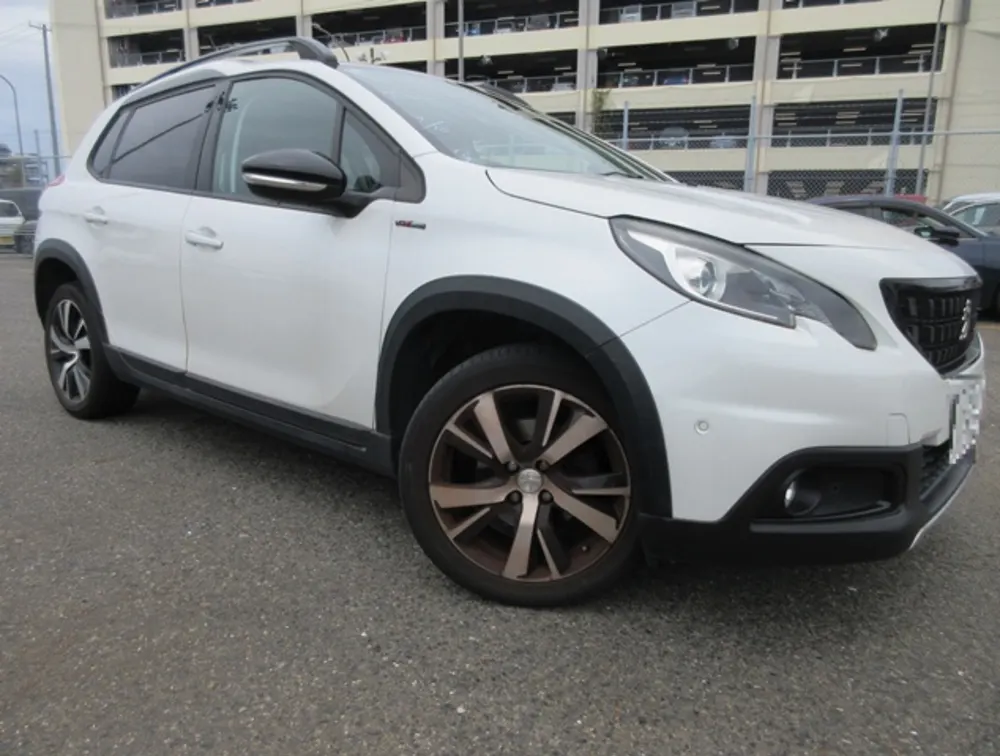 PEUGEOT 2008 GTLINE
