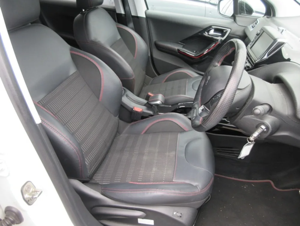 PEUGEOT 2008 GTLINE - PRG Motors Ltd