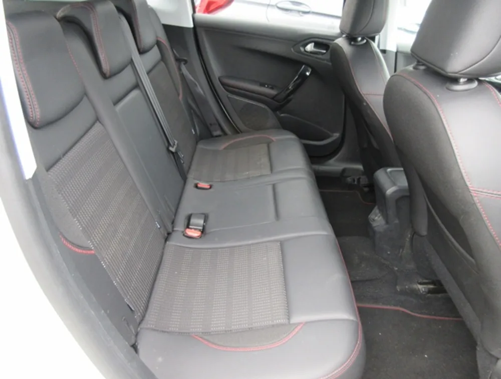 PEUGEOT 2008 GTLINE - PRG Motors Ltd