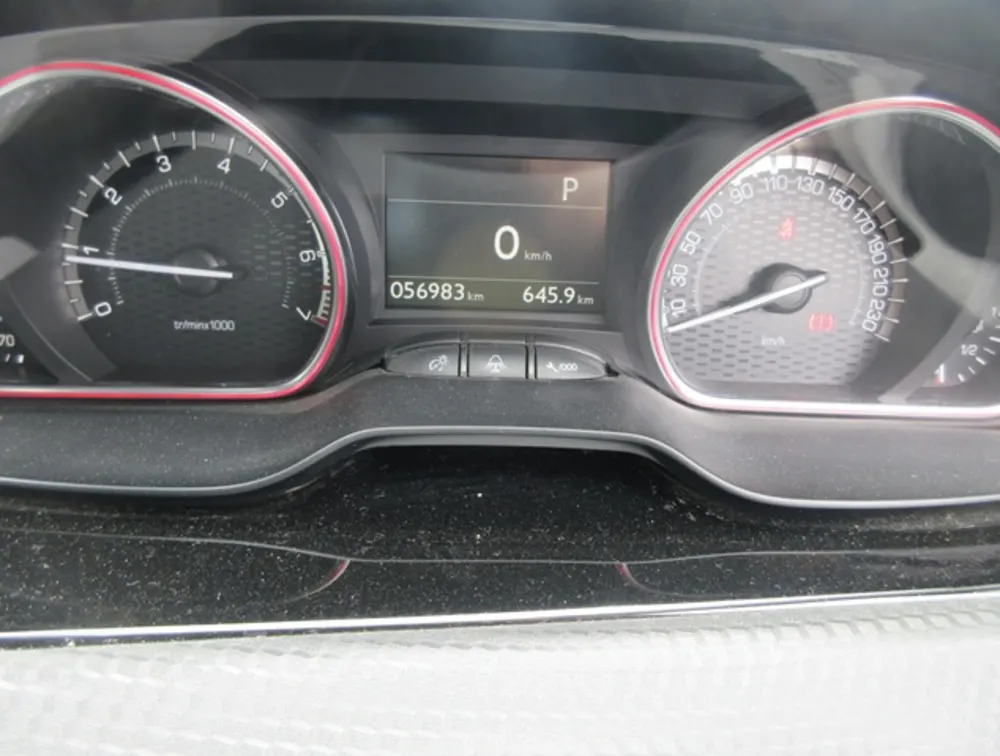 PEUGEOT 2008 GTLINE - PRG Motors Ltd