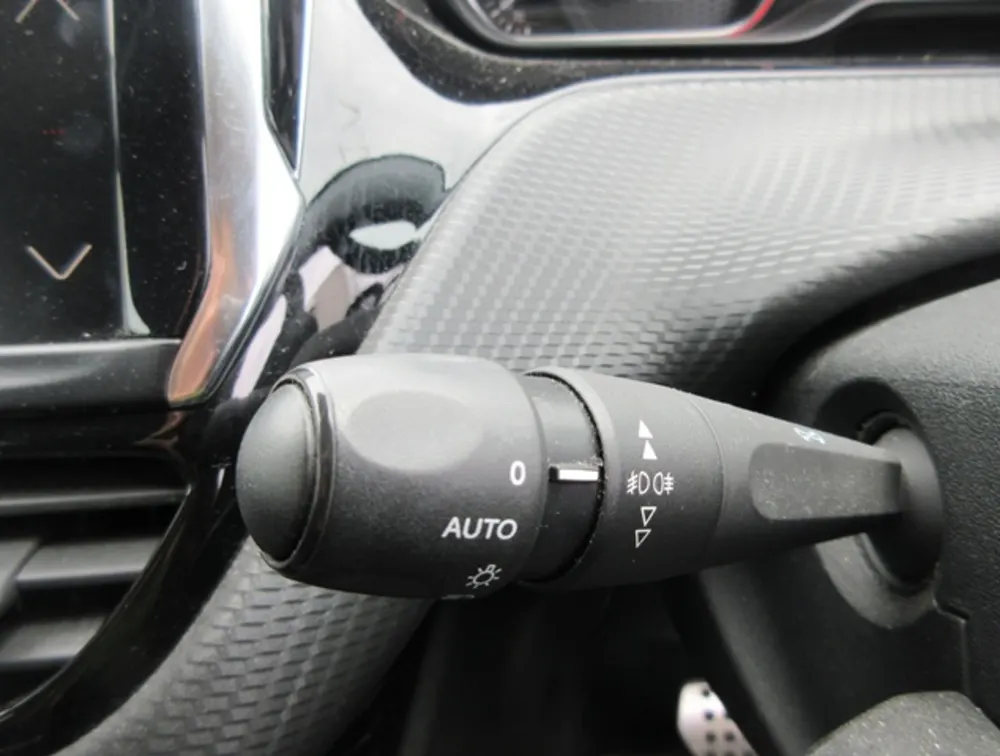 PEUGEOT 2008 GTLINE - PRG Motors Ltd