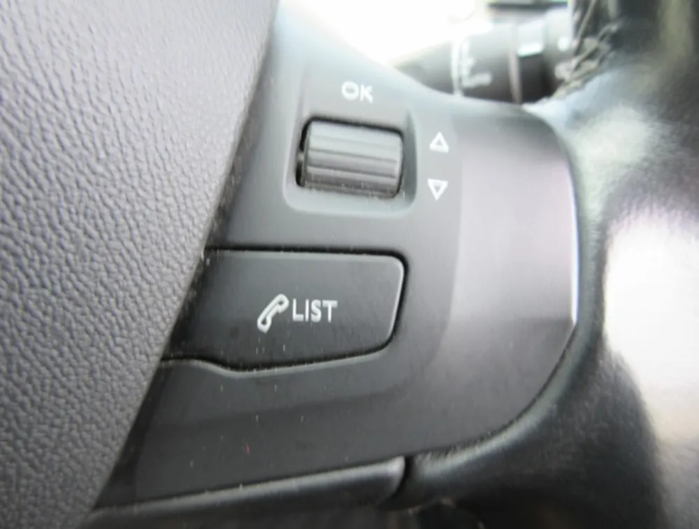 PEUGEOT 208 ALLURE - PRG Motors Ltd