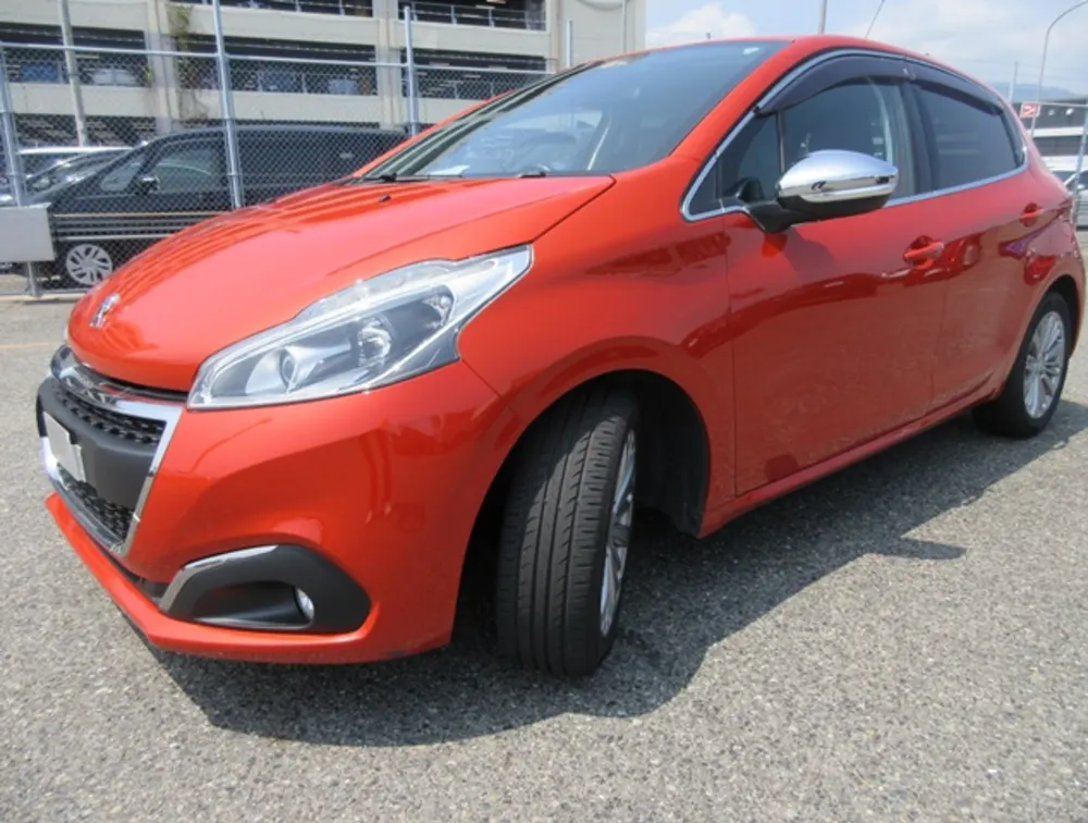 PEUGEOT 208 ALLURE - PRG Motors Ltd