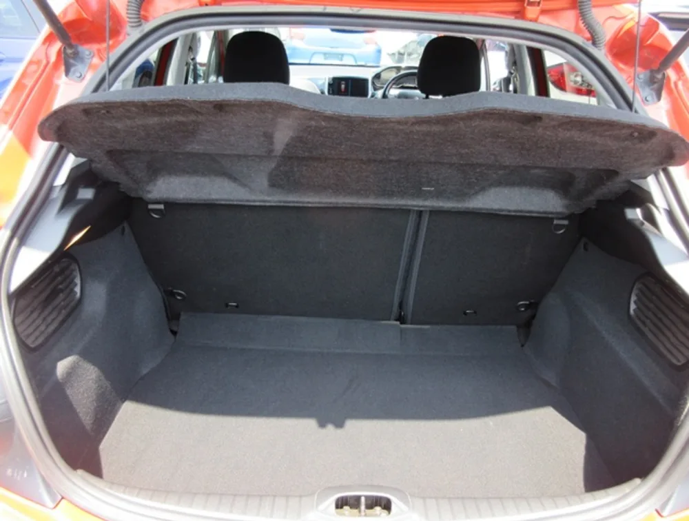 PEUGEOT 208 ALLURE - PRG Motors Ltd