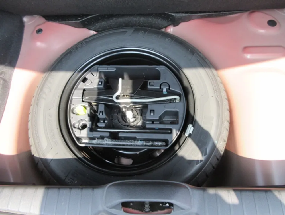 PEUGEOT 208 ALLURE - PRG Motors Ltd