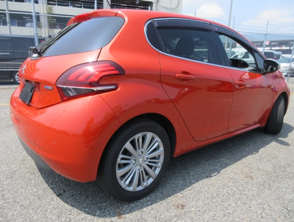 PEUGEOT 208 ALLURE - PRG Motors Ltd