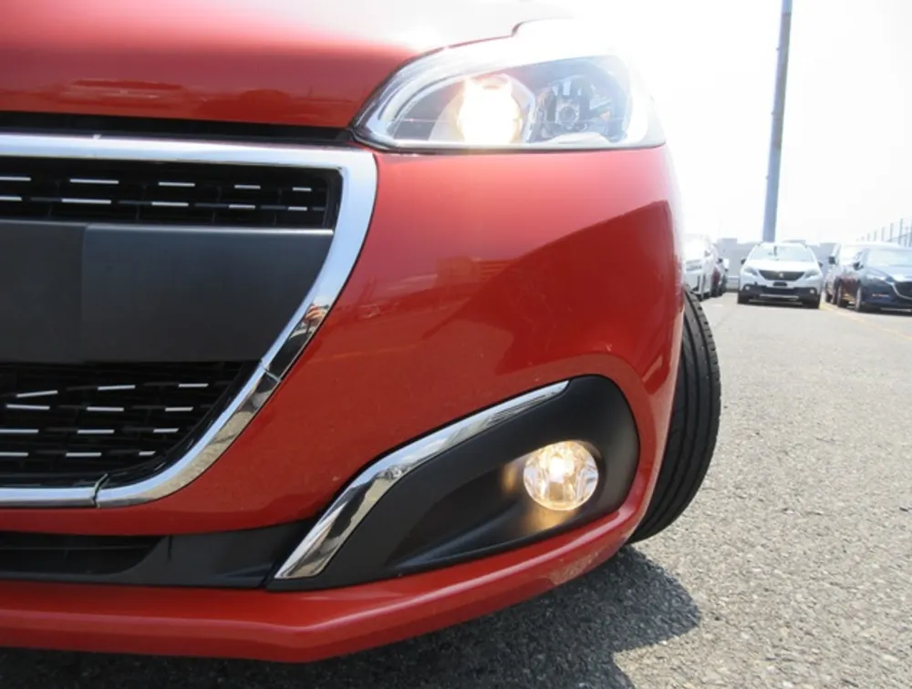 PEUGEOT 208 ALLURE - PRG Motors Ltd