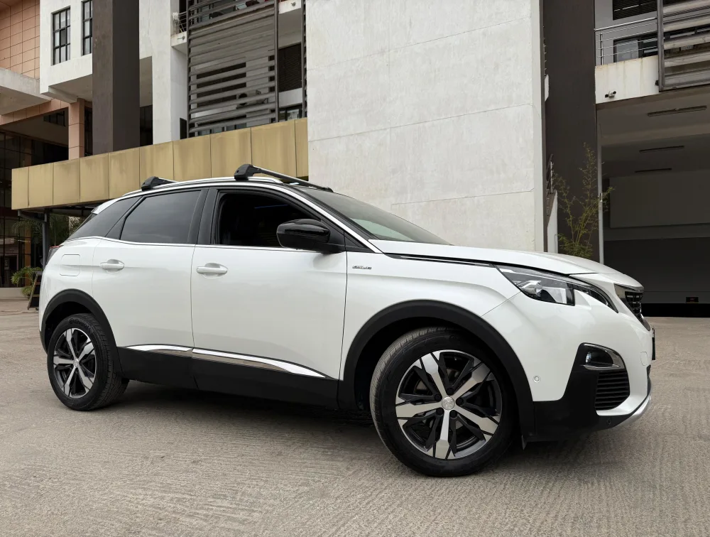 PEUGEOT 3008 GTLINE SUNROOF